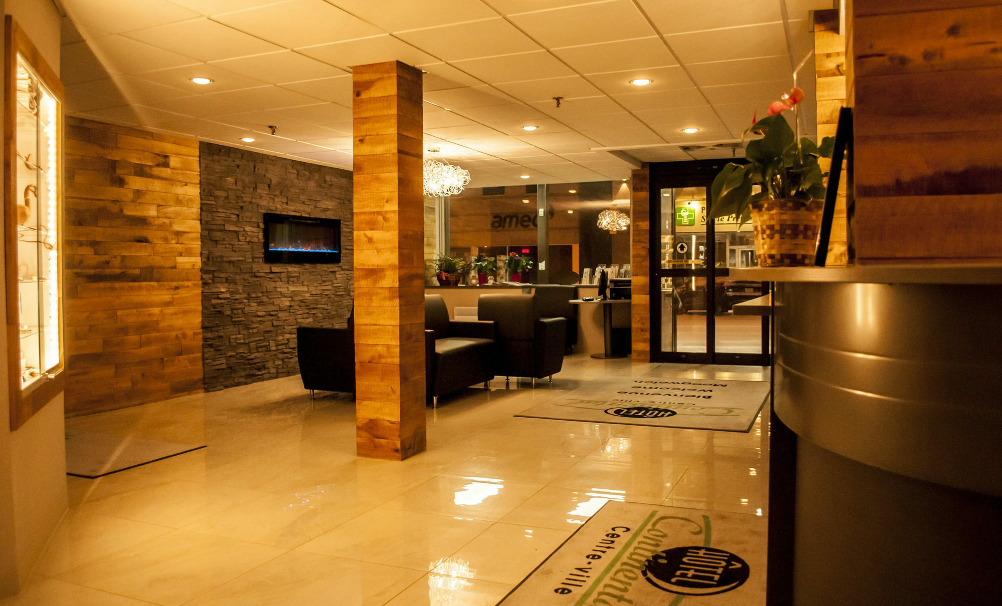 Hotel Continental Centre-Ville Val-d'Or Luaran gambar